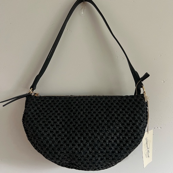 NWT Universal Thread Straw Half Moon Shoulder Bag Black Woven Target - Picture 4 of 7